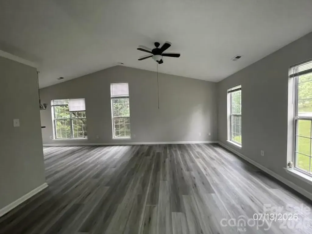1828 Sugar Hollow Drive Charlotte NC 28214