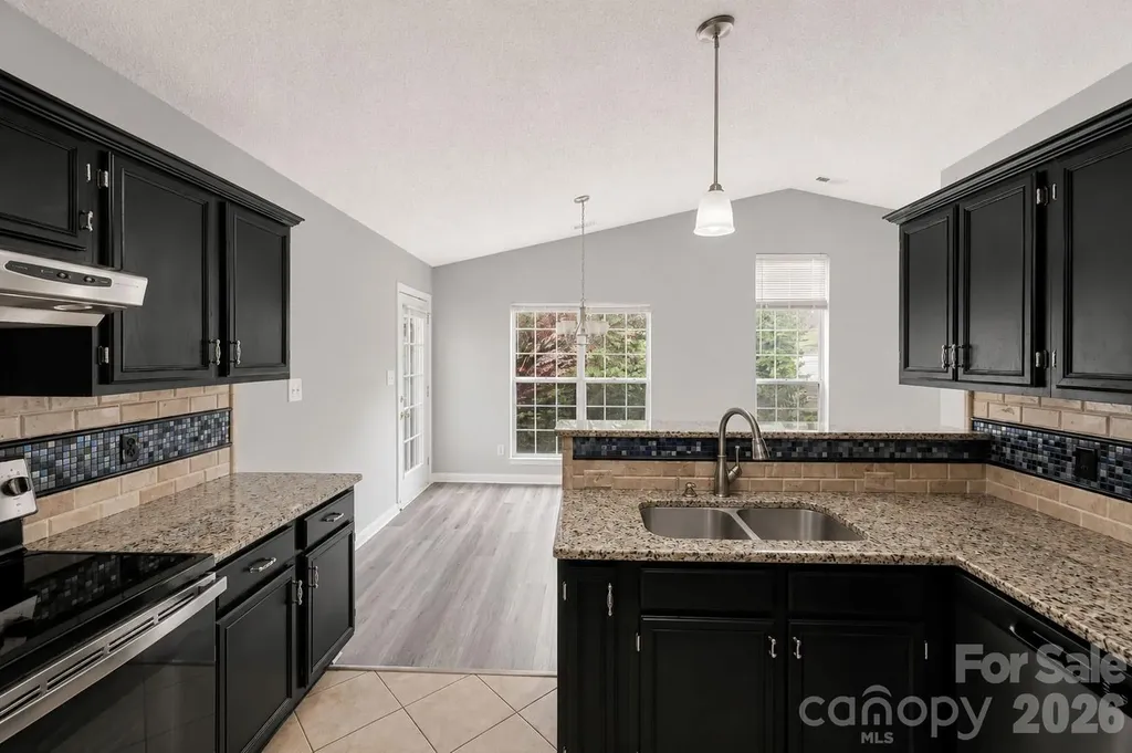 1828 Sugar Hollow Drive Charlotte NC 28214