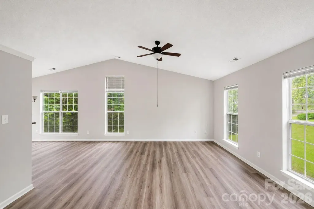 1828 Sugar Hollow Drive Charlotte NC 28214