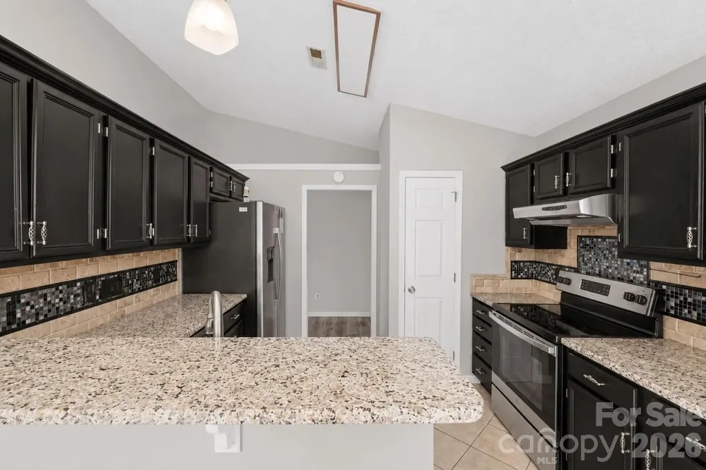 1828 Sugar Hollow Drive Charlotte NC 28214