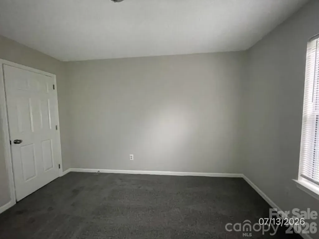 1828 Sugar Hollow Drive Charlotte NC 28214