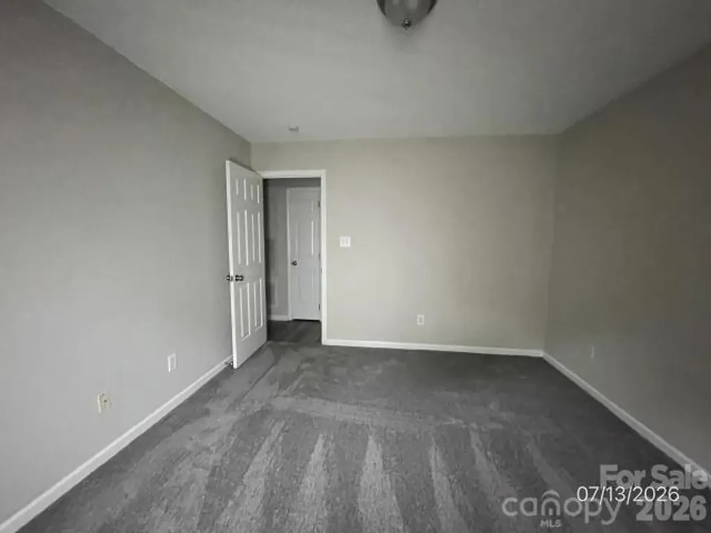 1828 Sugar Hollow Drive Charlotte NC 28214