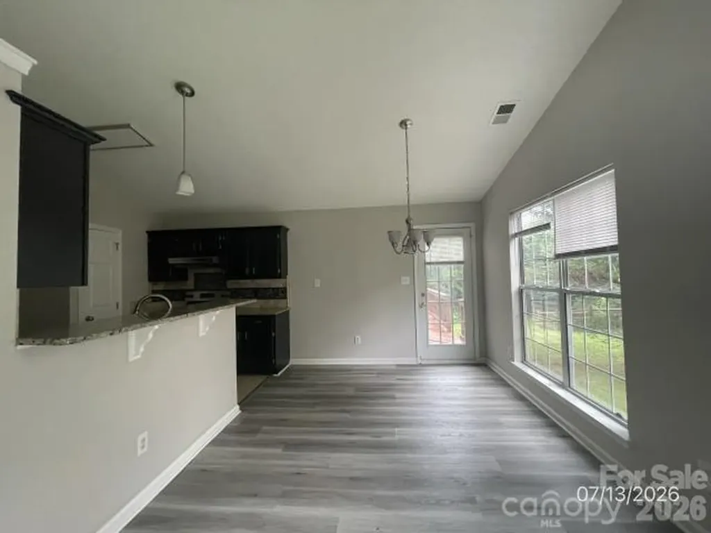 1828 Sugar Hollow Drive Charlotte NC 28214
