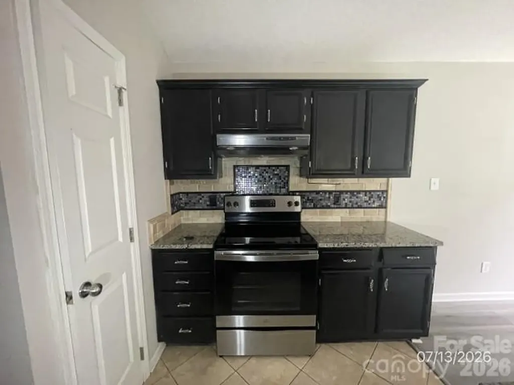 1828 Sugar Hollow Drive Charlotte NC 28214