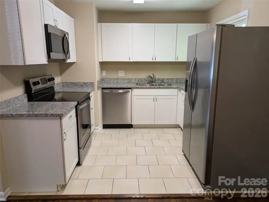 362 Cabarrus Avenue Mooresville NC 28115