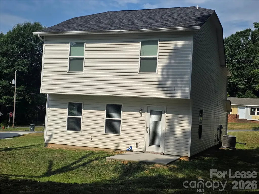 1808 Hart Street Gastonia NC 28054
