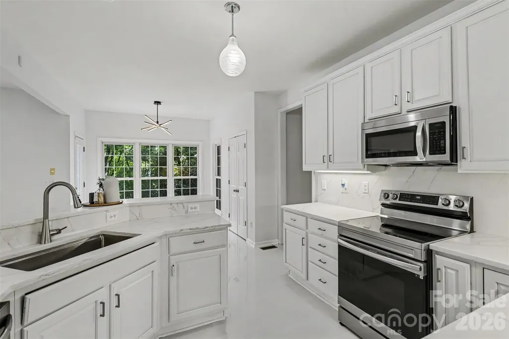 4523 Brent Wood Drive Belmont NC 28012