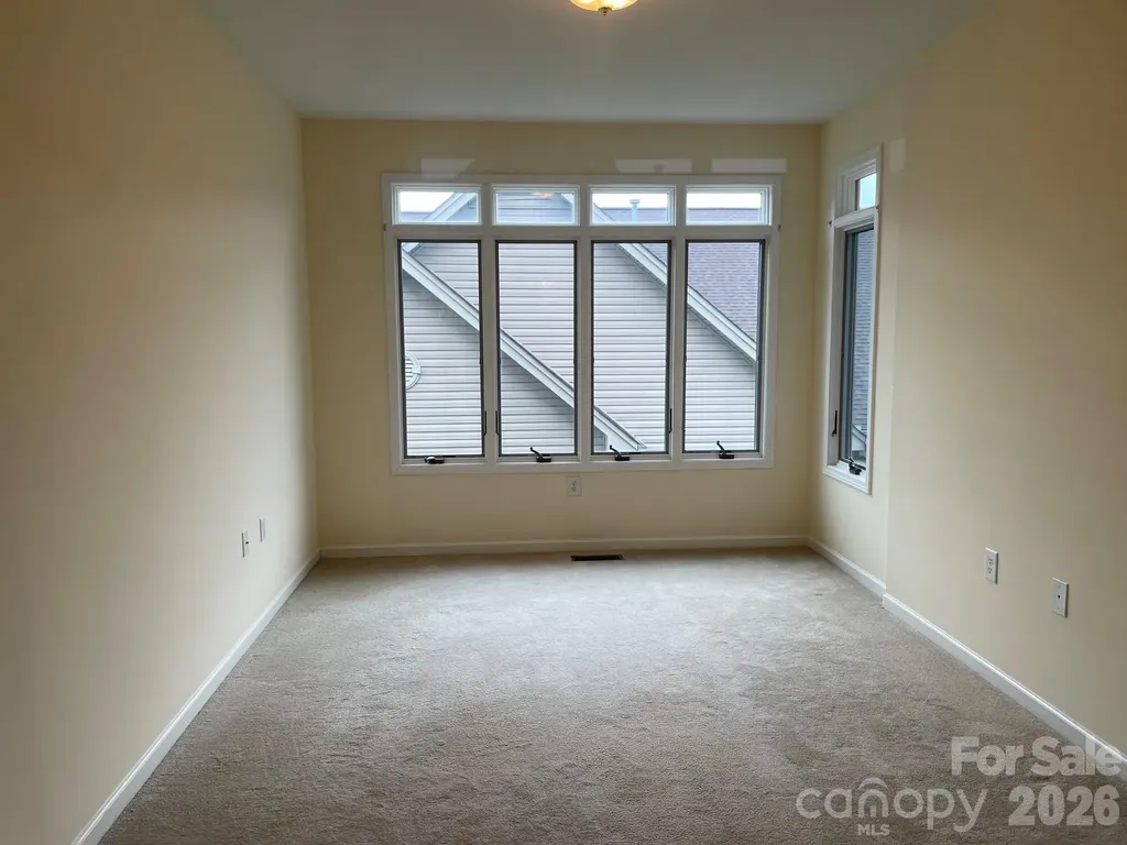 513 26th Avenue NE Hickory NC 28601