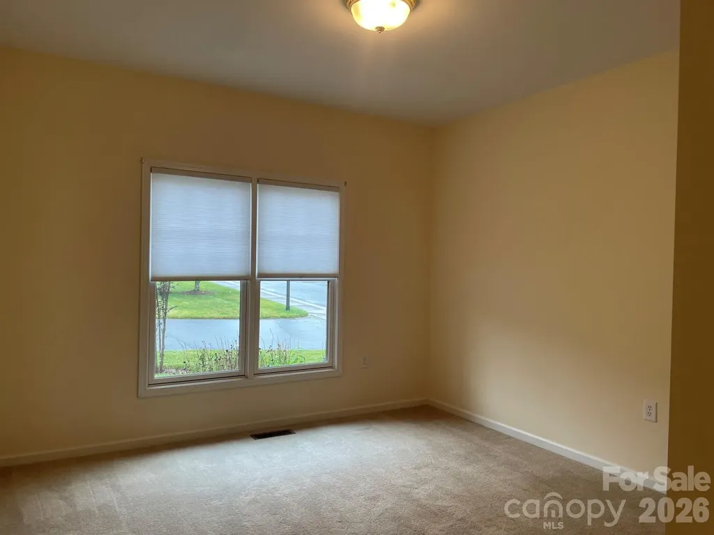 513 26th Avenue NE Hickory NC 28601