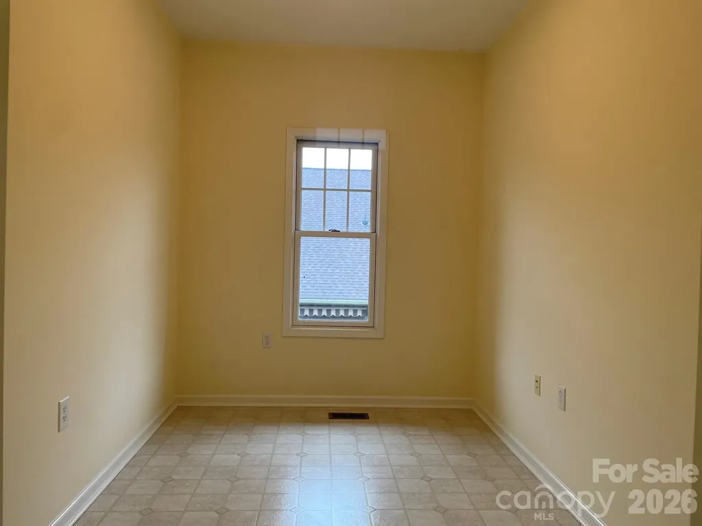 513 26th Avenue NE Hickory NC 28601