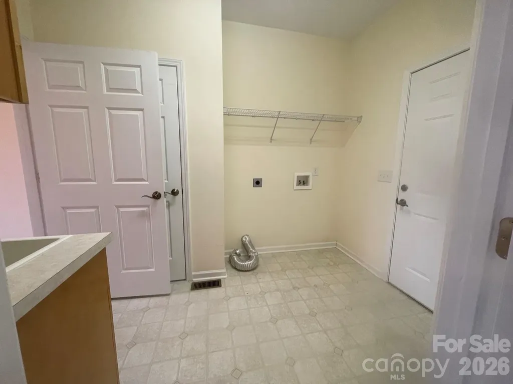 513 26th Avenue NE Hickory NC 28601