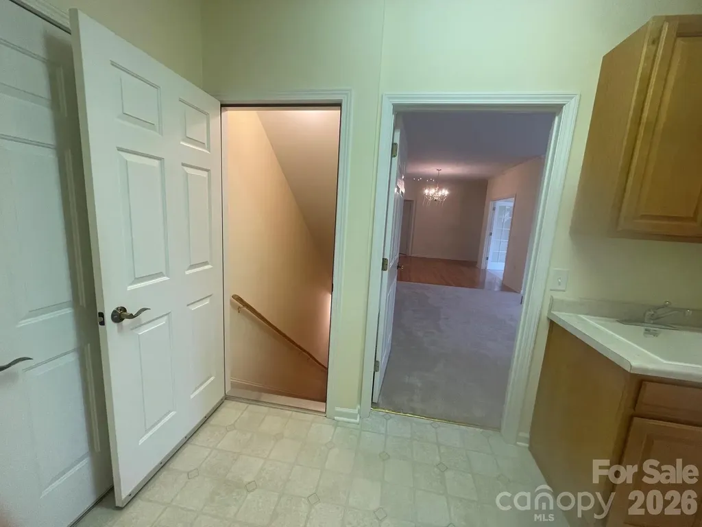 513 26th Avenue NE Hickory NC 28601