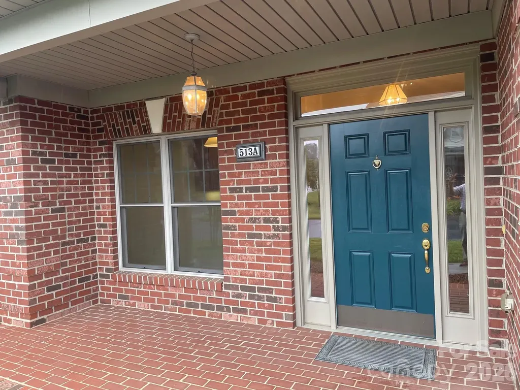 513 26th Avenue NE Hickory NC 28601
