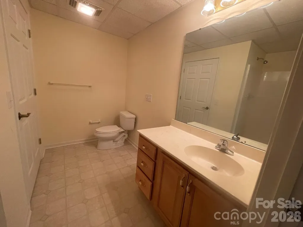513 26th Avenue NE Hickory NC 28601