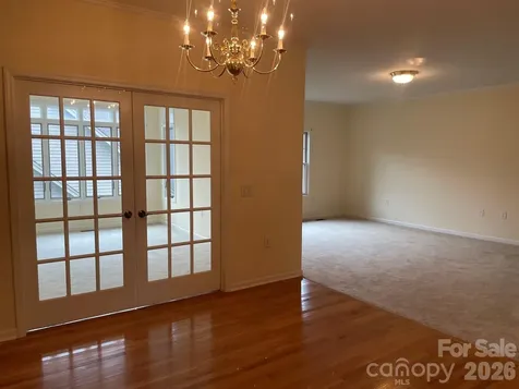513 26th Avenue NE Hickory NC 28601