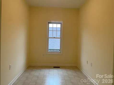 513 26th Avenue NE Hickory NC 28601