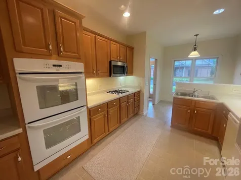 513 26th Avenue NE Hickory NC 28601