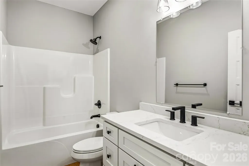 334 Woodland Drive Hendersonville NC 28792