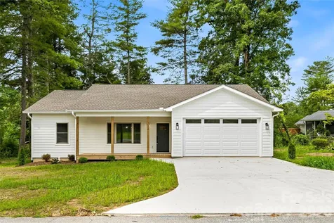 334 Woodland Drive Hendersonville NC 28792