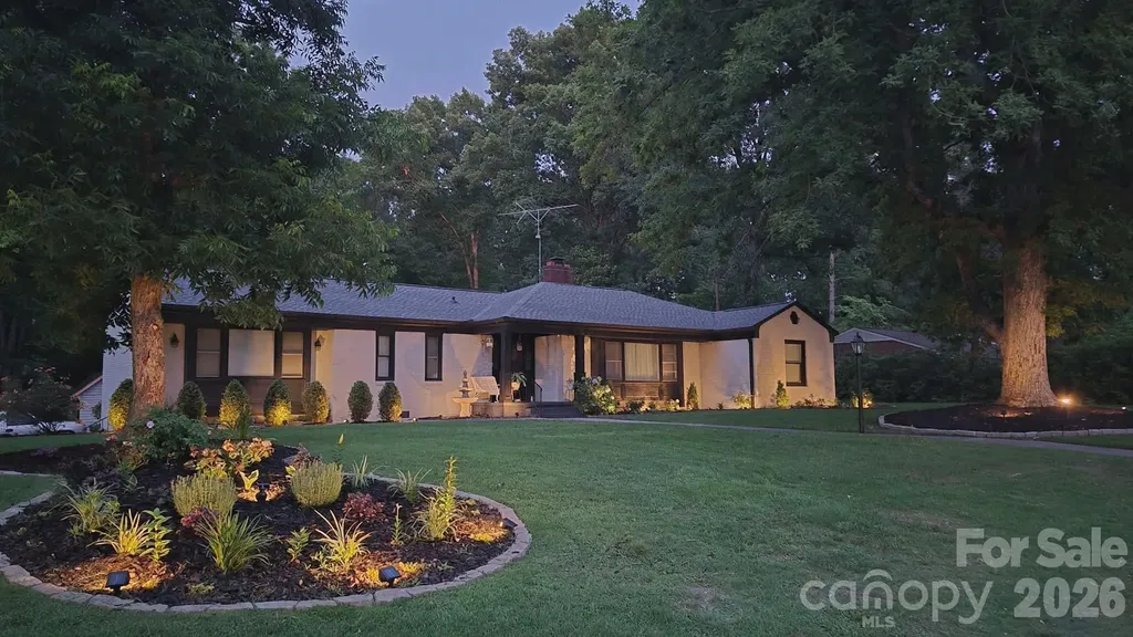 202 Pine Street Biscoe NC 27209