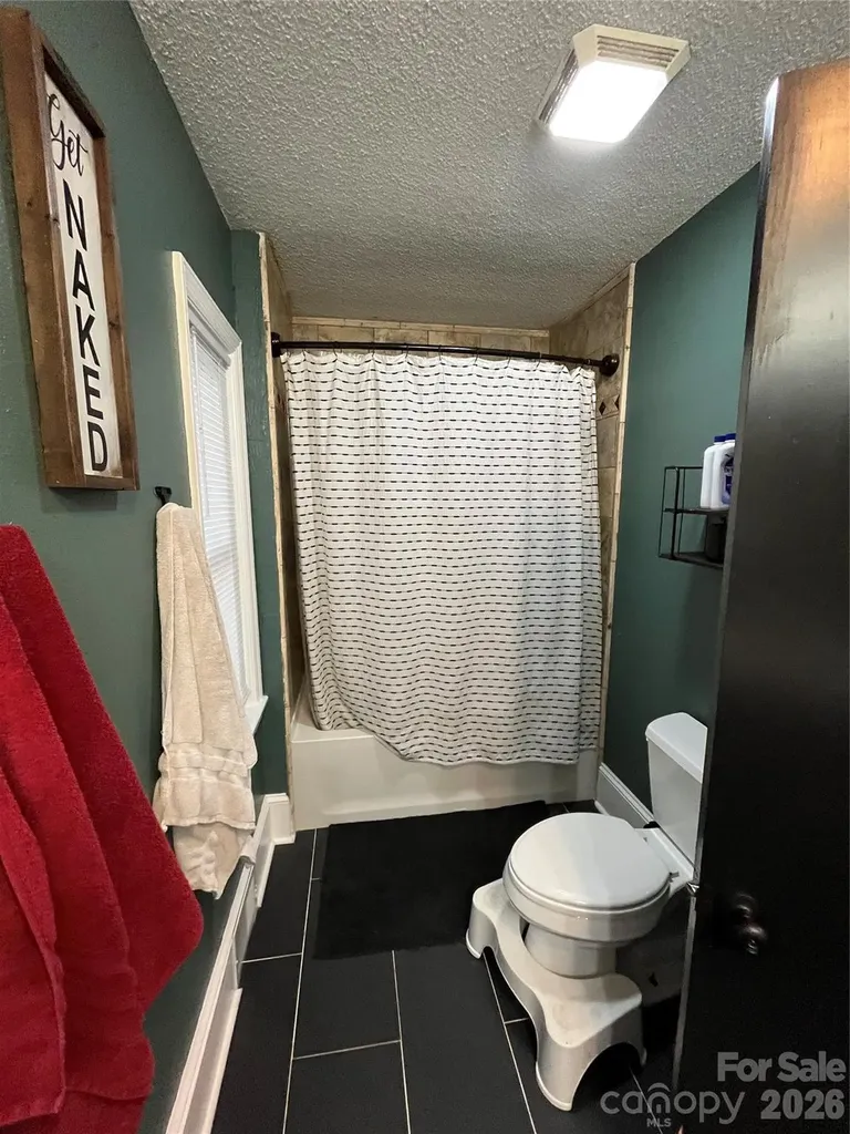 202 Pine Street Biscoe NC 27209
