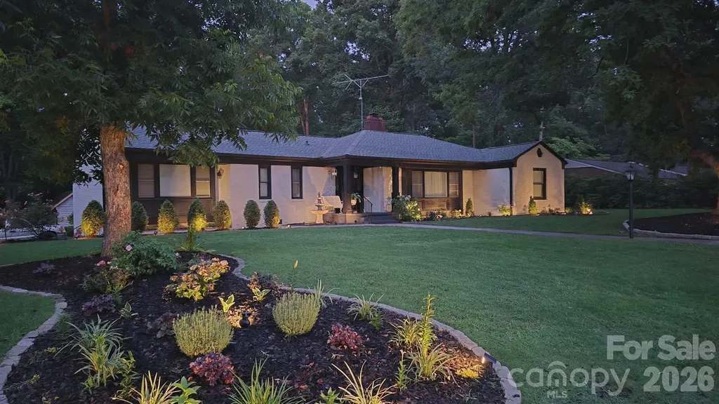 202 Pine Street Biscoe NC 27209