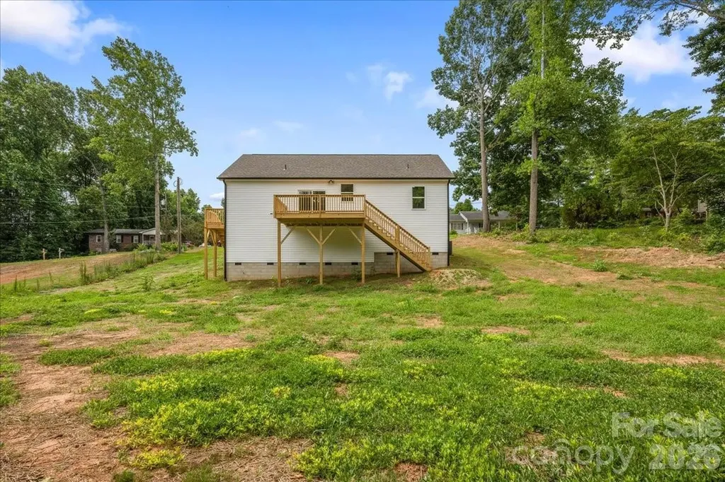 126 Aspen Street Yadkinville NC 27055