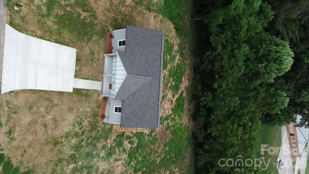 126 Aspen Street Yadkinville NC 27055