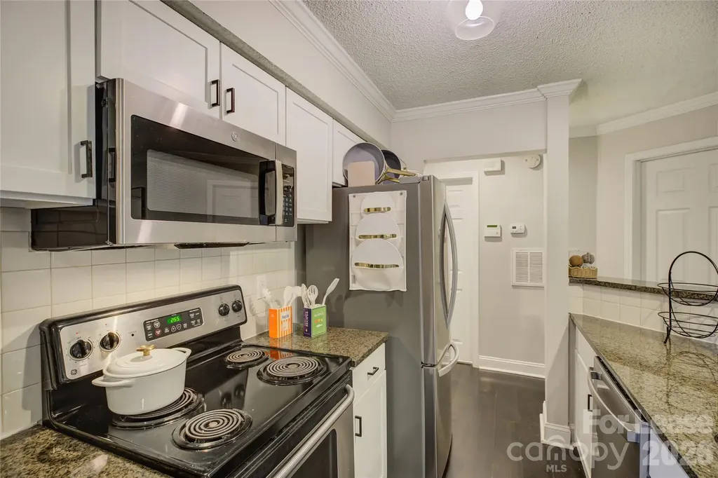 2506 Cranbrook Lane Charlotte NC 28207