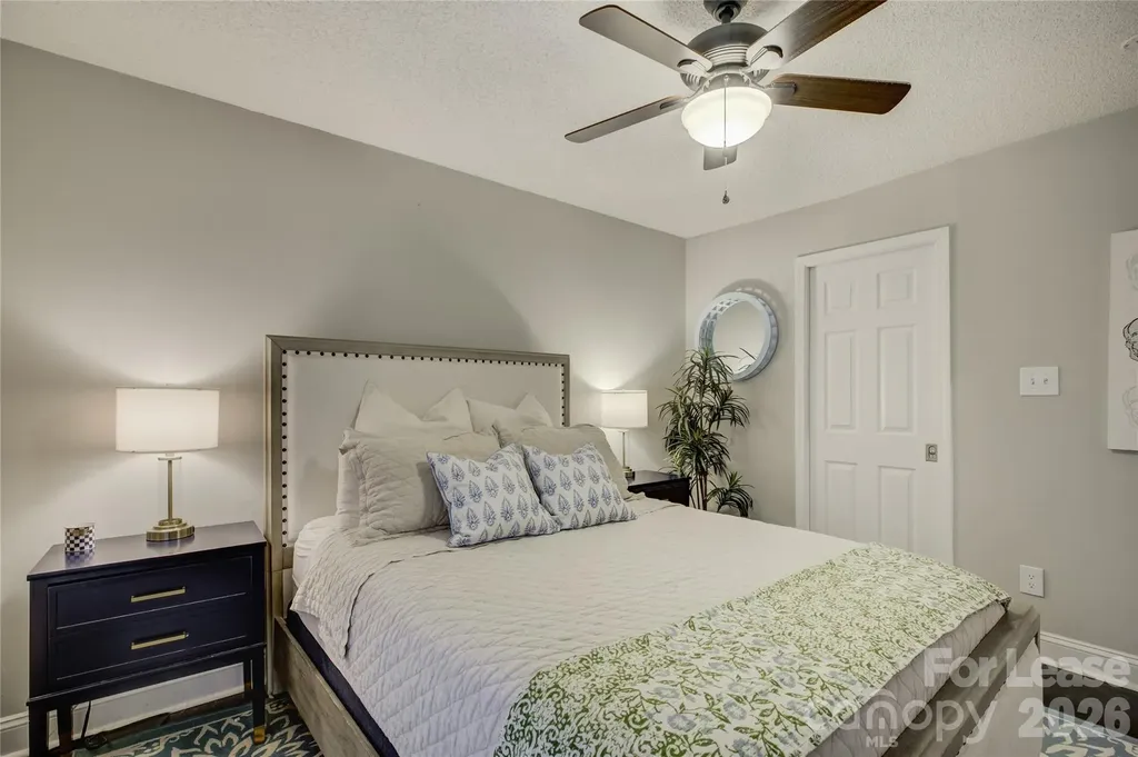 2506 Cranbrook Lane Charlotte NC 28207