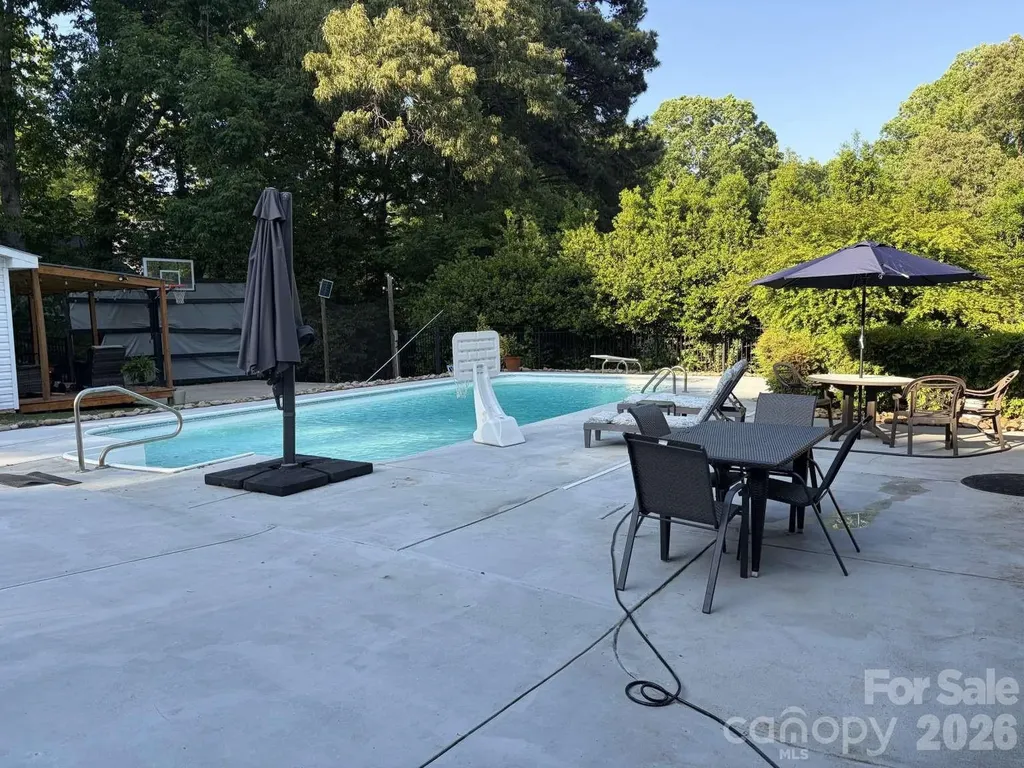 427 Acorn Acres Road Norwood NC 28128