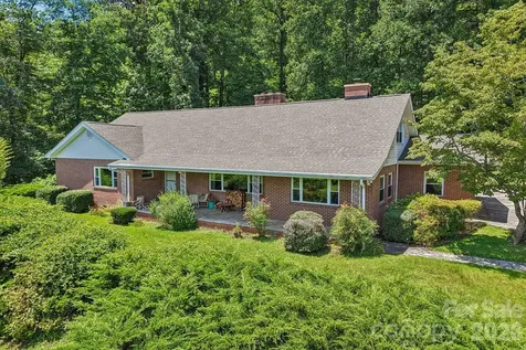 1404 Valmont Drive Hendersonville NC 28791