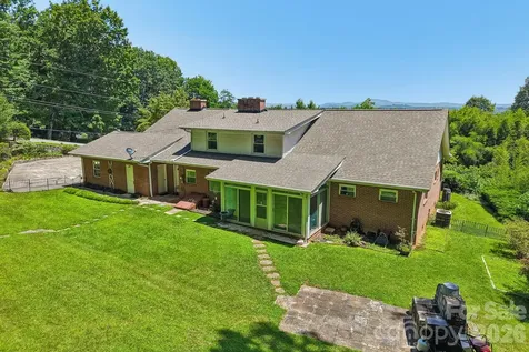 1404 Valmont Drive Hendersonville NC 28791