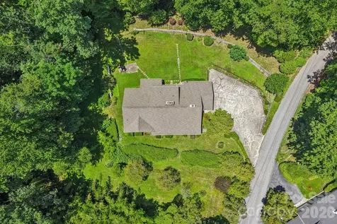 1404 Valmont Drive Hendersonville NC 28791