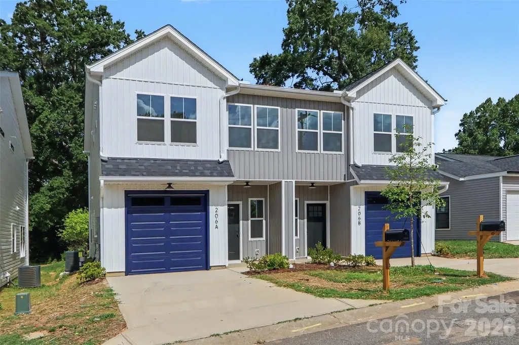 206/208 W Todd Lane Charlotte NC 28208