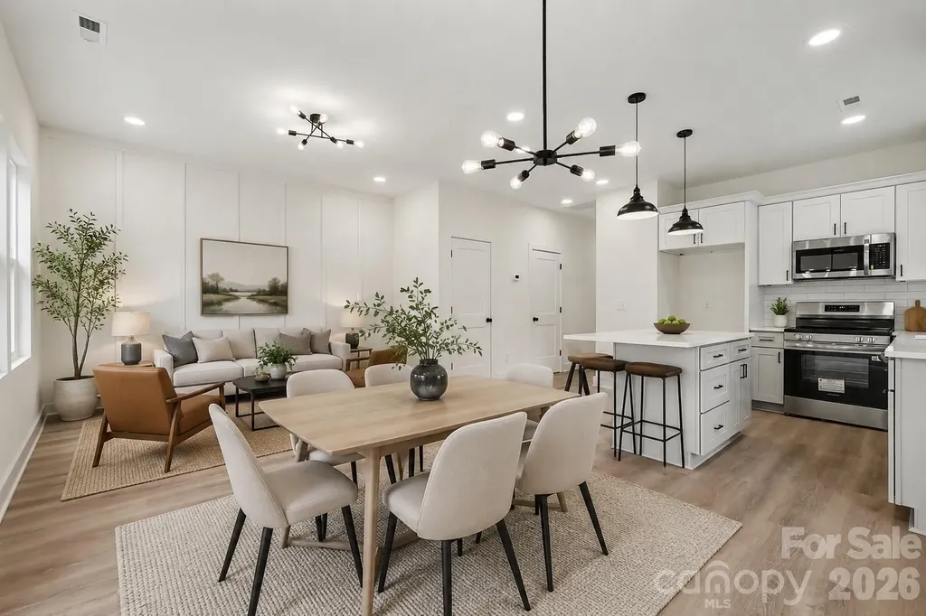 206/208 W Todd Lane Charlotte NC 28208