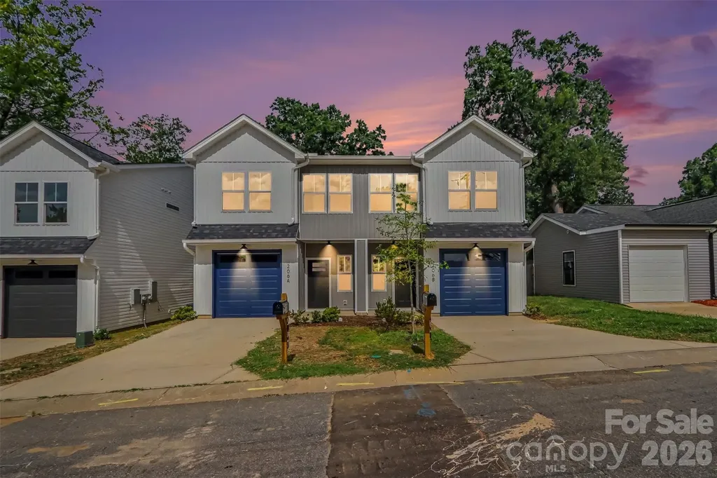206/208 W Todd Lane Charlotte NC 28208