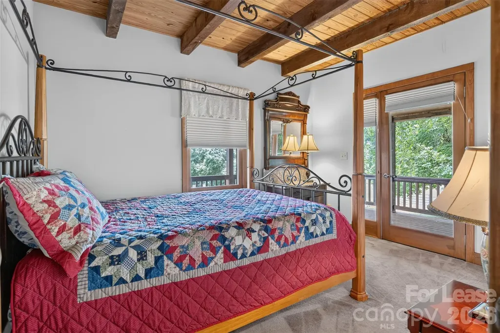 441 Bee Hive Road Columbus NC 28722