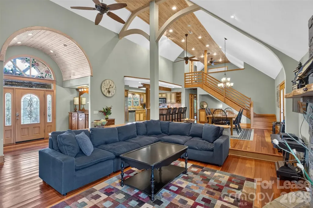 441 Bee Hive Road Columbus NC 28722