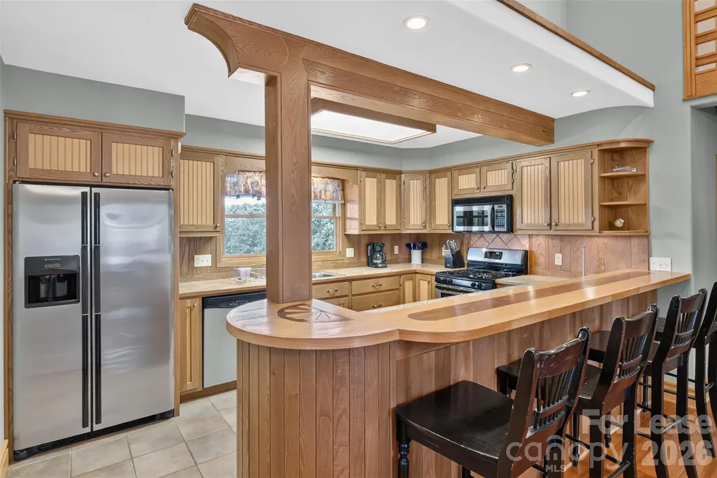 441 Bee Hive Road Columbus NC 28722