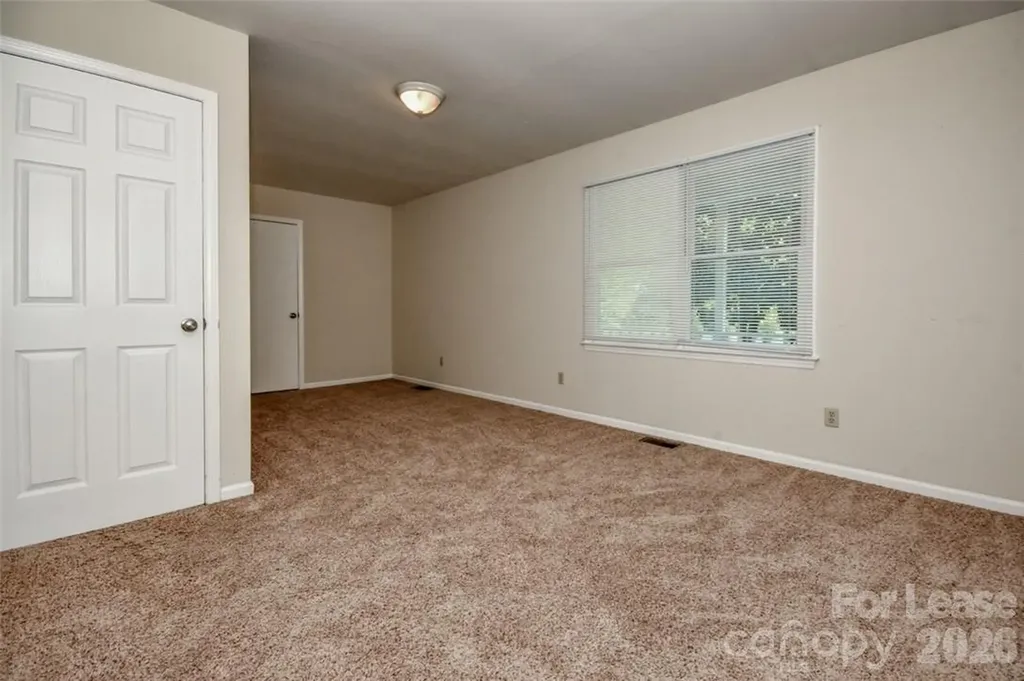7730 Deer Track Drive Denver NC 28037