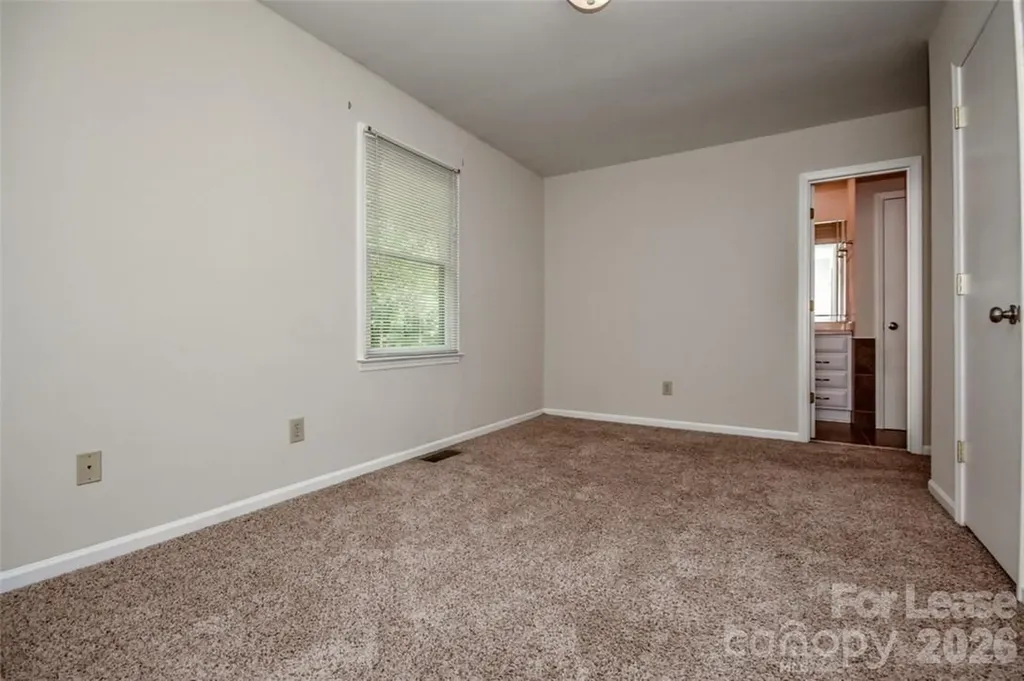 7730 Deer Track Drive Denver NC 28037
