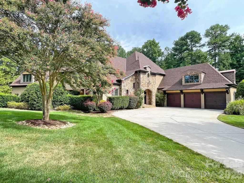 111 Quaker Road Mooresville NC 28117