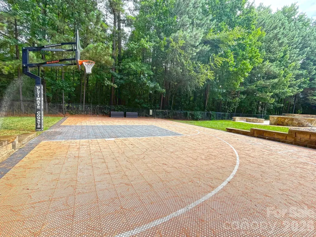 111 Quaker Road Mooresville NC 28117