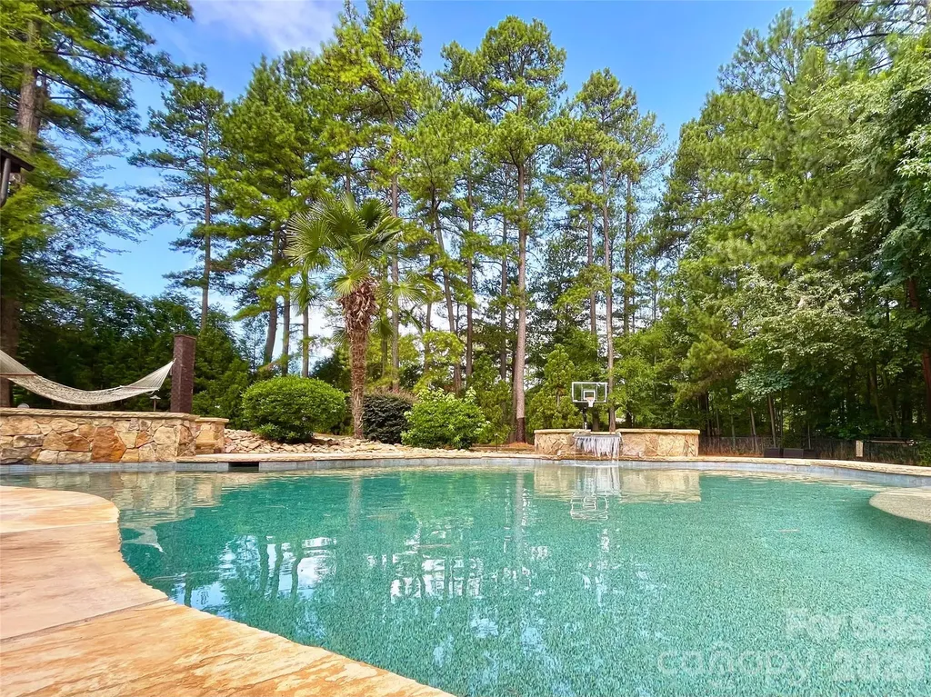111 Quaker Road Mooresville NC 28117