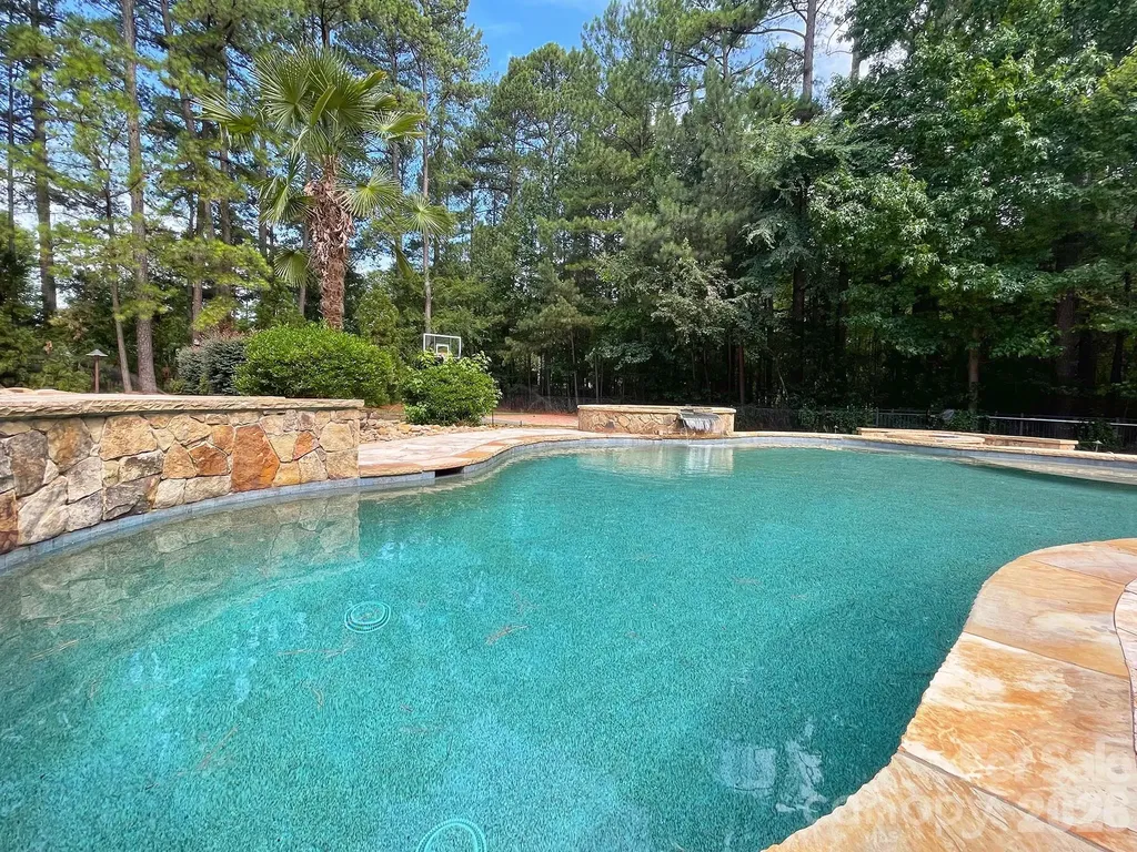 111 Quaker Road Mooresville NC 28117