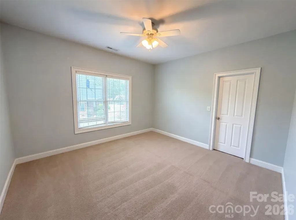 9721 Arlington Oaks Drive Charlotte NC 28227