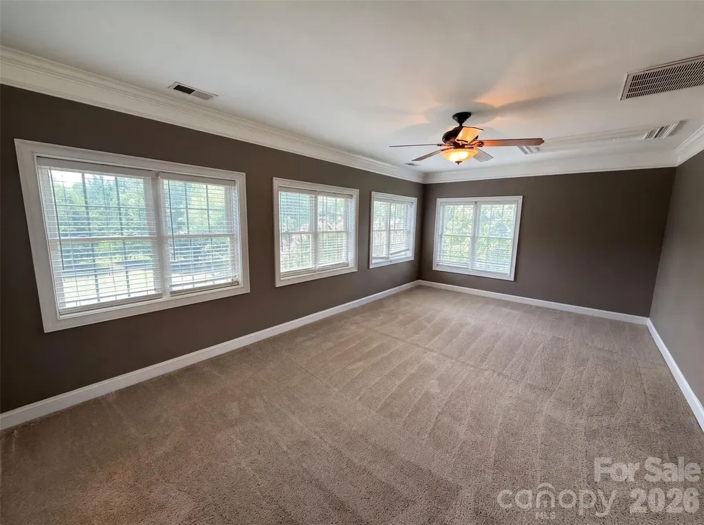 9721 Arlington Oaks Drive Charlotte NC 28227