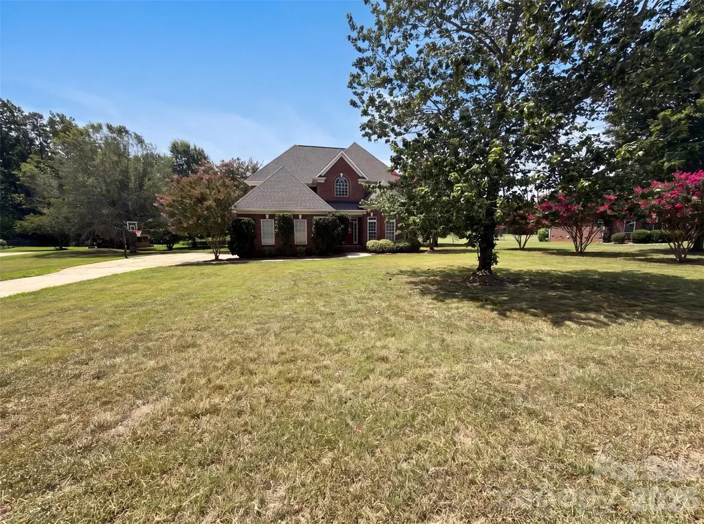 9721 Arlington Oaks Drive Charlotte NC 28227