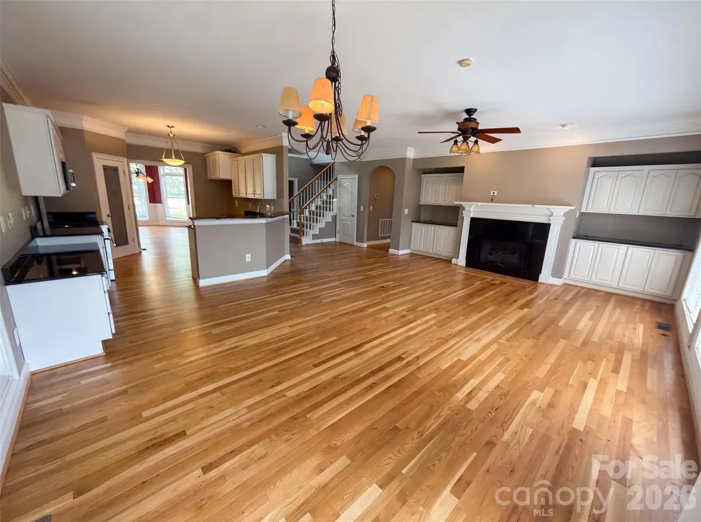 9721 Arlington Oaks Drive Charlotte NC 28227